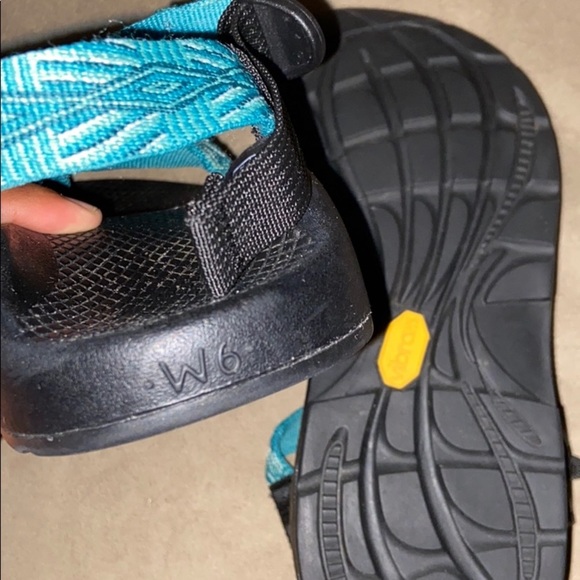 Chacos Size 8 - Picture 10 of 13